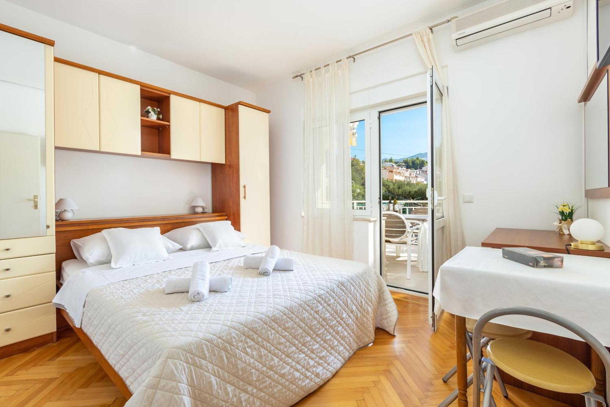Apartments By The Sea Duce, Omis - 946 Dış mekan fotoğraf